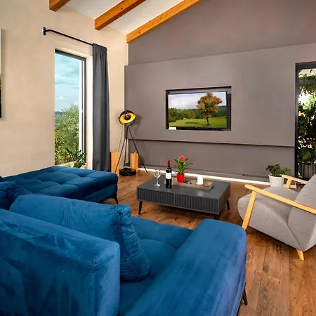 וילה Sofia פאזין