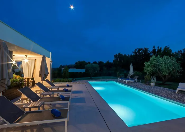 ヴィラ Sofia パジン